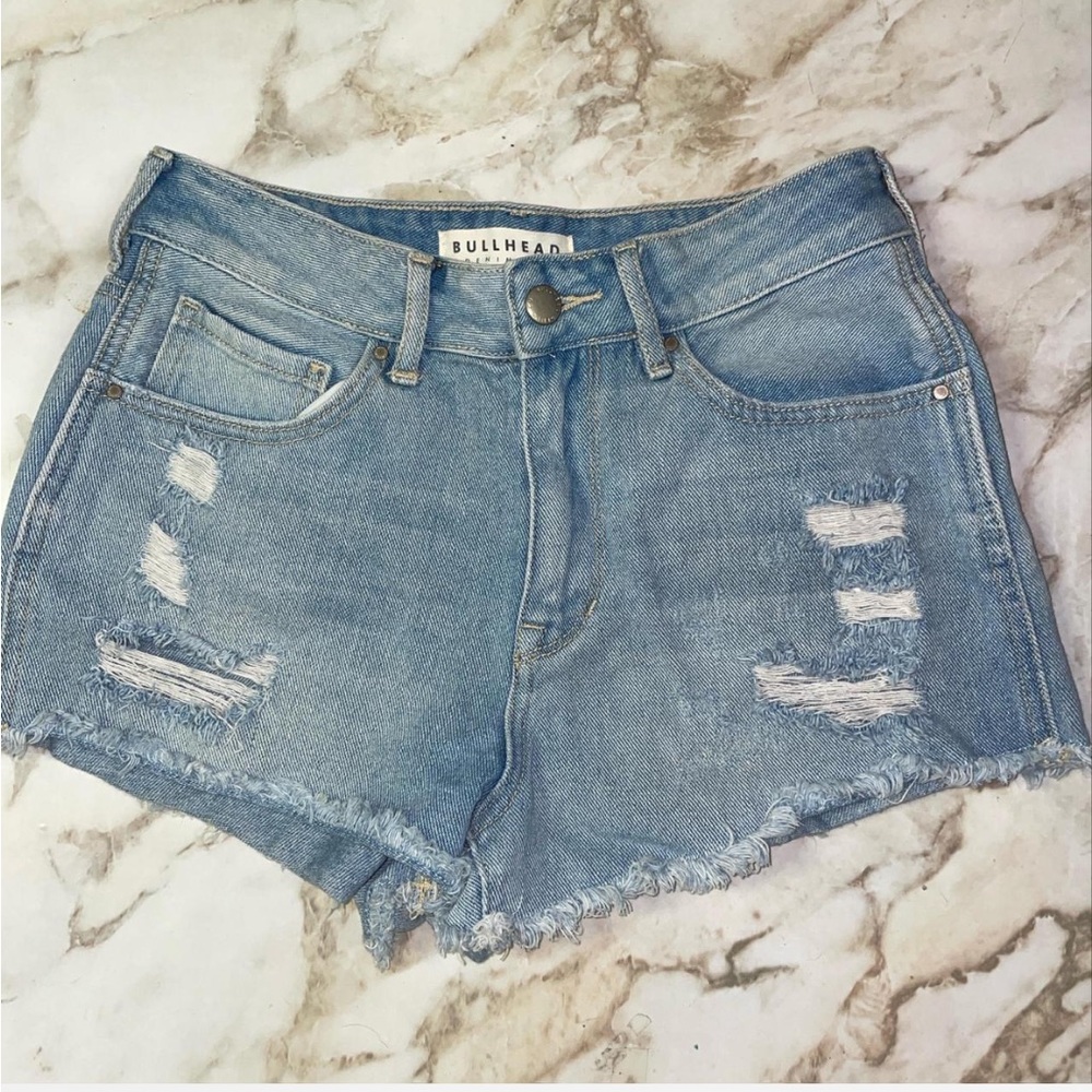 Bullhead Women's Light Blue Jean Shorts